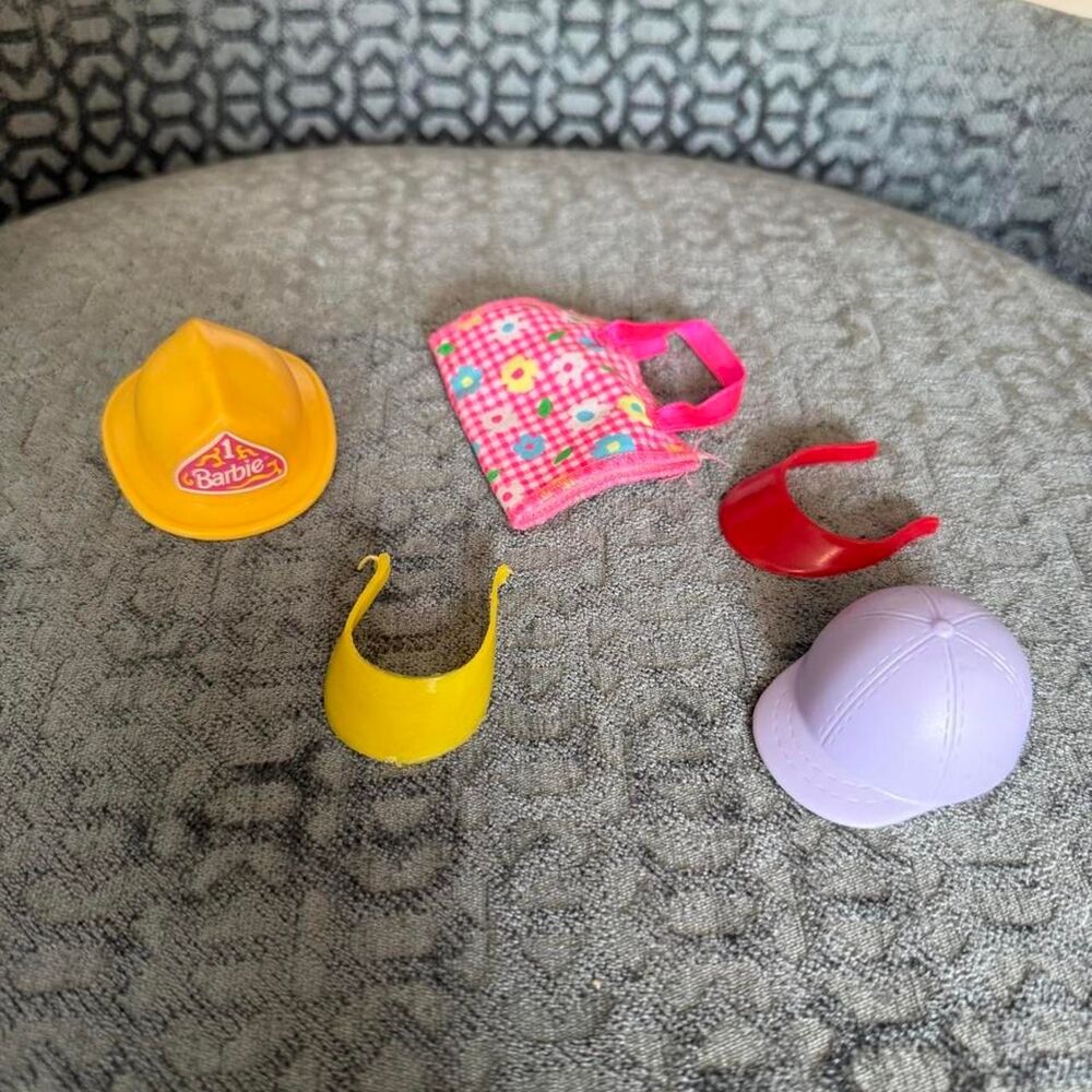 Barbie Multi Dolls-accessories